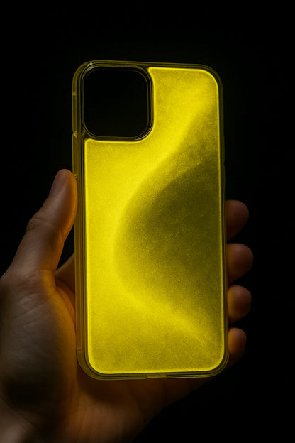 LUMÉA™ – Custodia liquida per iPhone con sabbia luminosa